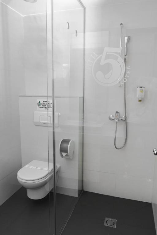 City5 Rooms & Suites By Lsa Скопие Екстериор снимка