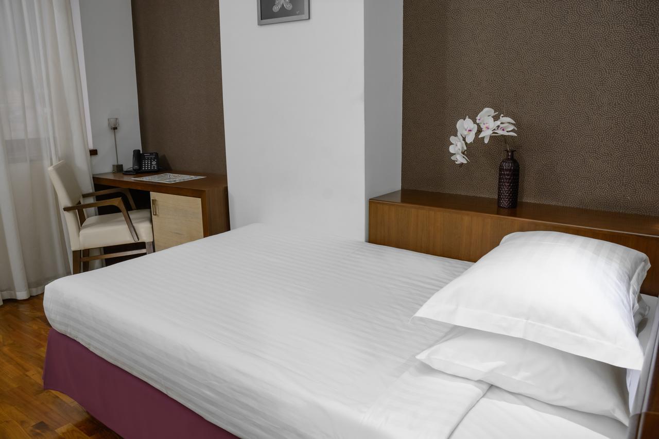 City5 Rooms & Suites By Lsa Скопие Екстериор снимка